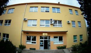 Pi&scaron;e: ČA::portal